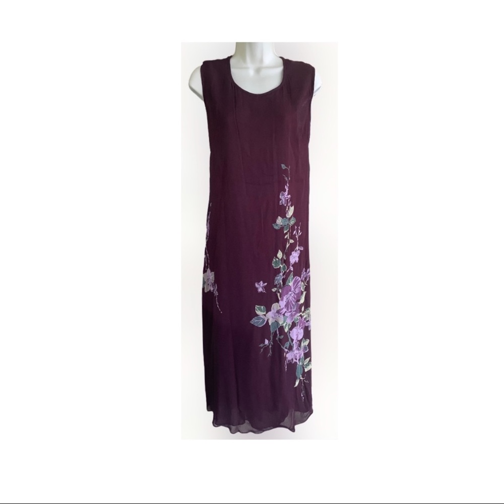 Willow Ridge- women's burgundy long dress size LP.